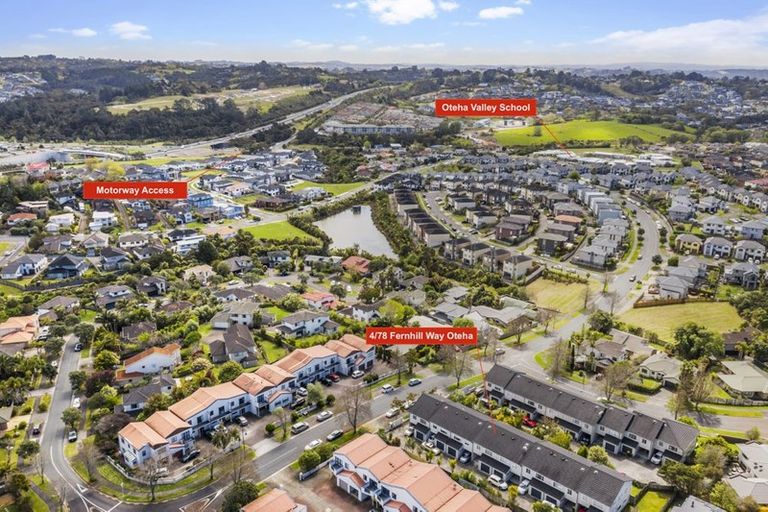 Photo of property in 4/78 Fernhill Way, Oteha, Auckland, 0632