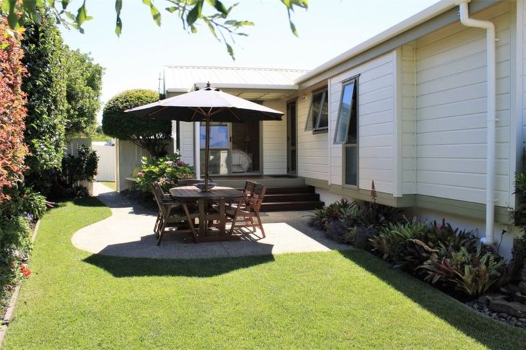 Photo of property in 336 Waterways Parade, Pauanui, Hikuai, 3579