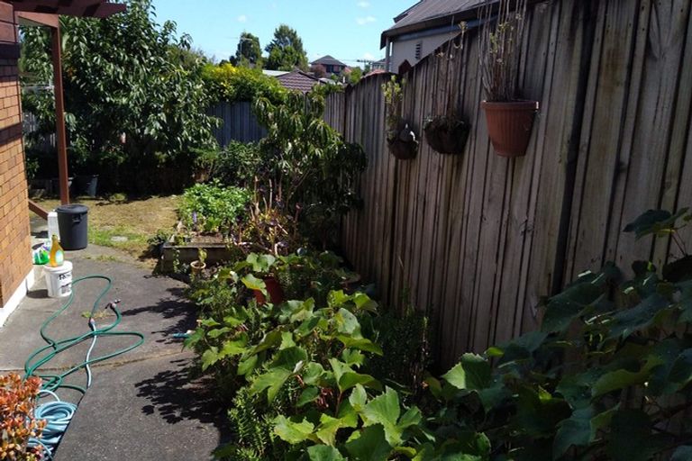 Photo of property in 30b Bleakhouse Road, Howick, Auckland, 2014