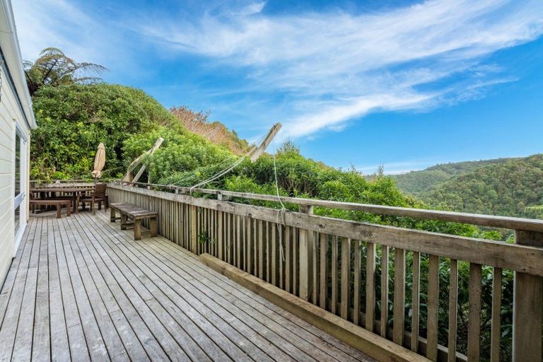 Photo of property in 14 Haast Close, Kelson, Lower Hutt, 5010