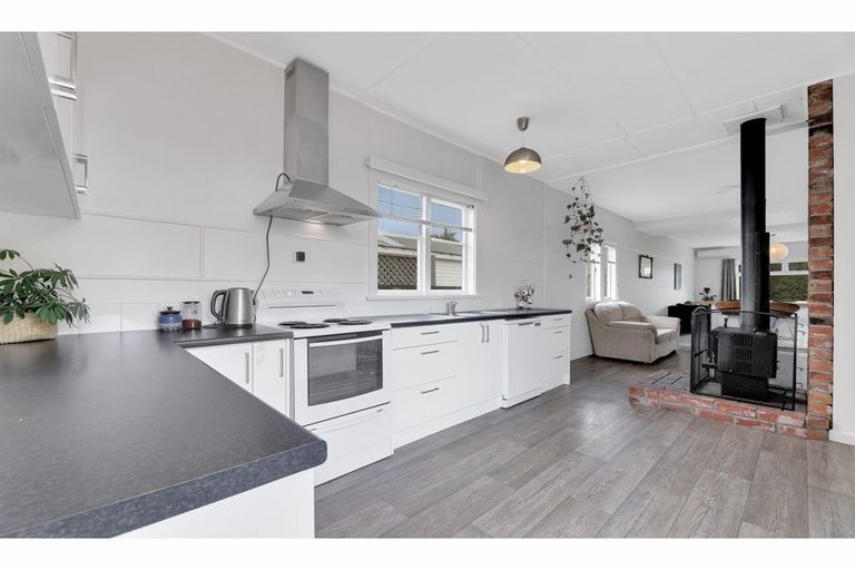 Photo of property in 40 Good Street, Rangiora, 7400