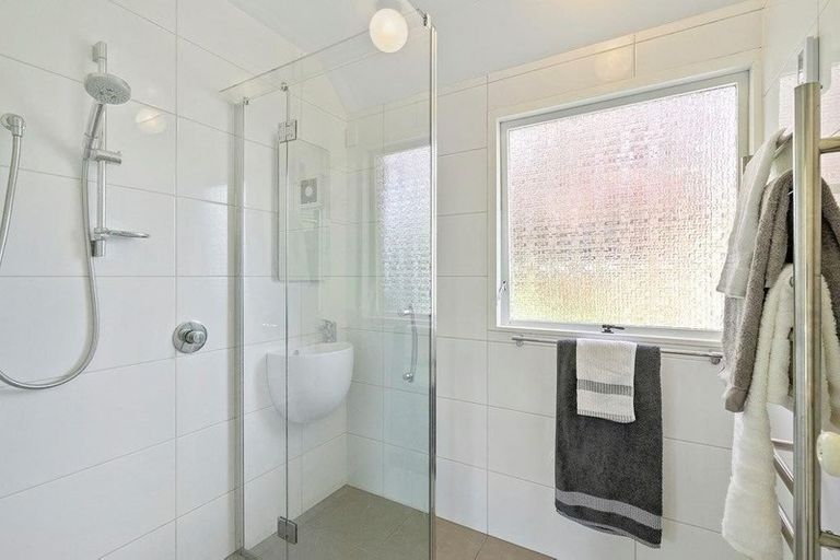 Photo of property in 36 Greers Road, Burnside, Christchurch, 8041