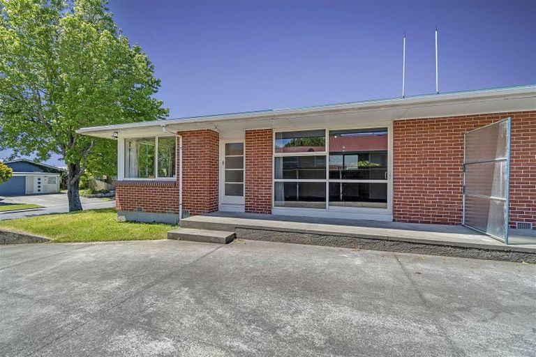 Photo of property in 1/46 Lochee Road, Upper Riccarton, Christchurch, 8041