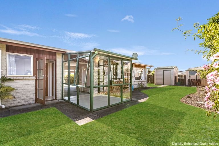 Photo of property in 2/6 Natana Place, Whakatane, 3120