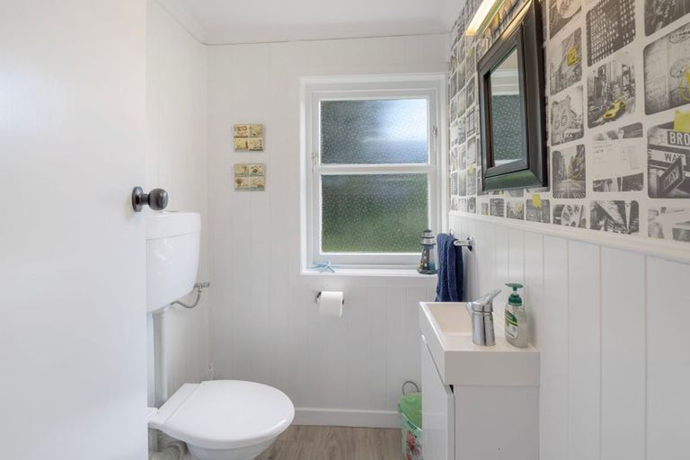 Photo of property in 5 Wigan Place, Hokowhitu, Palmerston North, 4410