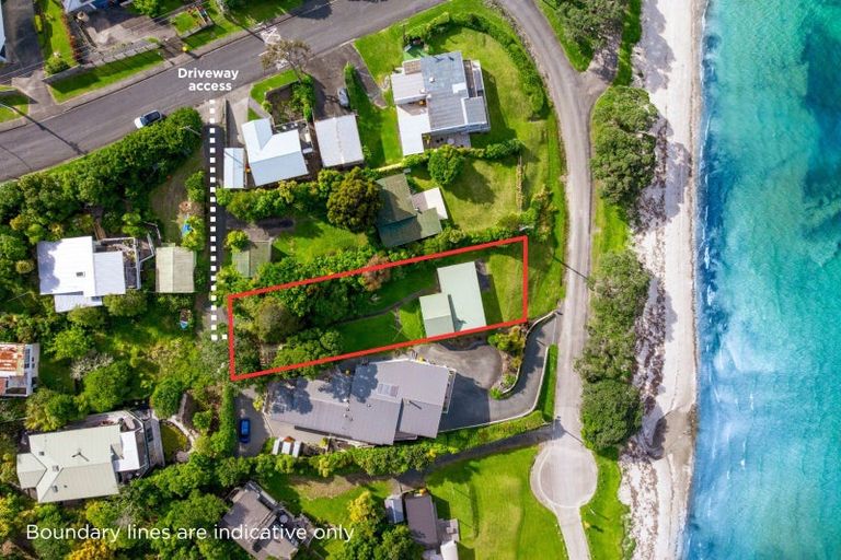 Photo of property in 16 Dalton Road, Snells Beach, 0920