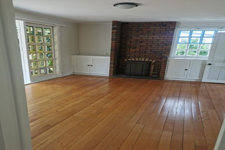 Photo of property in 29 Salem Place, Torbay, Auckland, 0630