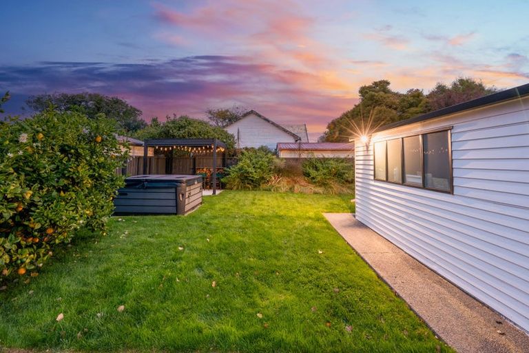Photo of property in 274 Riverlaw Terrace, Saint Martins, Christchurch, 8022