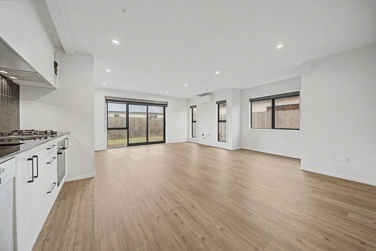 Photo of property in 2/23 Sunnyside Road, Nawton, Hamilton, 3200