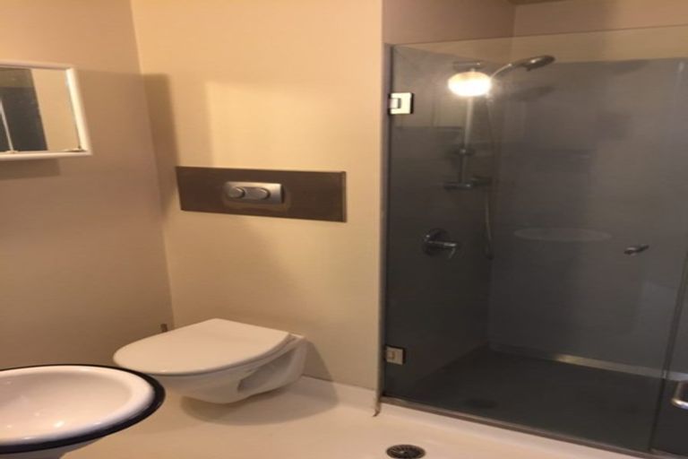 Photo of property in St Pauls Apartments, 56/43 Mulgrave Street, Thorndon, Wellington, 6011