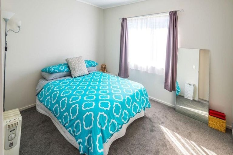 Photo of property in 8a Ross Avenue, Otara, Auckland, 2023