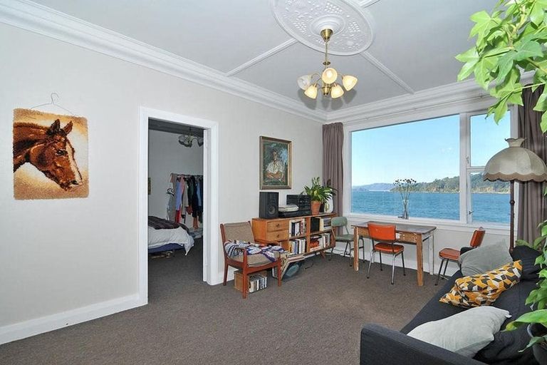 Photo of property in 4/136 Evans Bay Parade, Roseneath, Wellington, 6021