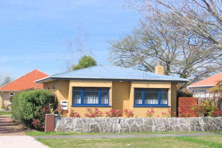 Photo of property in 16 James Street, Victoria, Rotorua, 3010