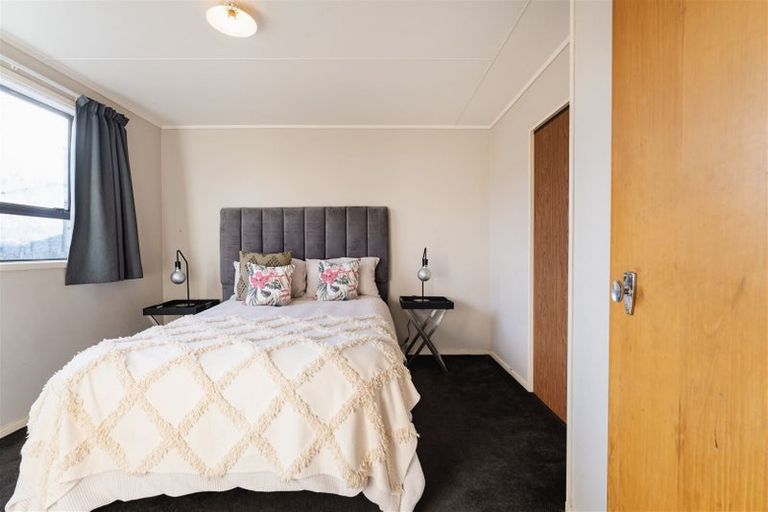 Photo of property in 60b Cutten Street, South Dunedin, Dunedin, 9012