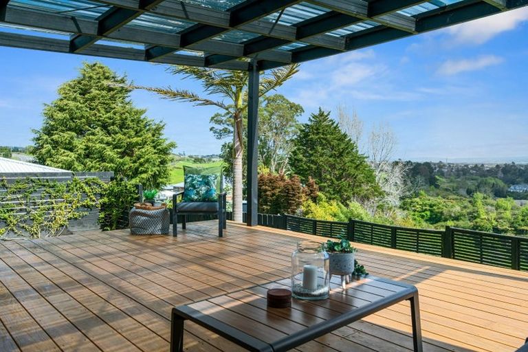Photo of property in 6 Titiro Way, Welcome Bay, Tauranga, 3112