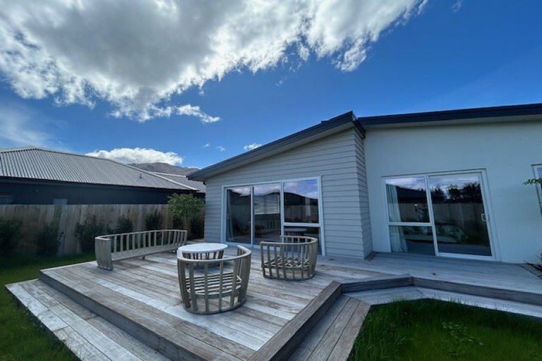 Photo of property in 65 Longview Drive, Lake Hawea, 9382