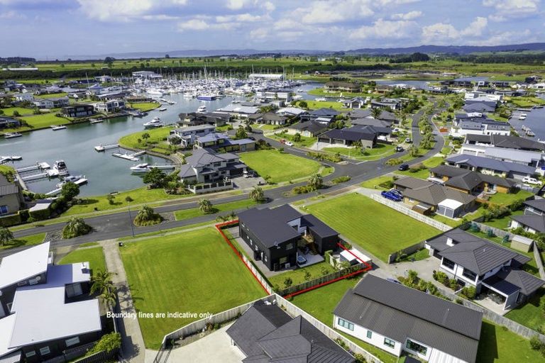 Photo of property in 14 Mariners Haven, One Tree Point, 0118