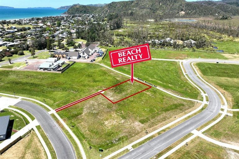 Photo of property in 11 Motutere Drive, Matarangi, 3592
