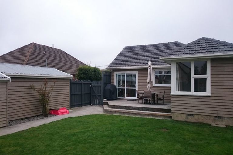 Photo of property in 215 Knowles Street, St Albans, Christchurch, 8052