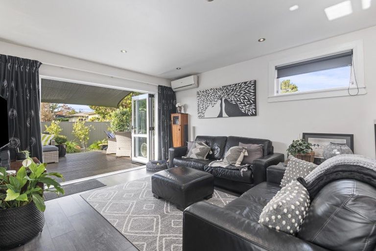 Photo of property in 10 Trent Avenue, Hokowhitu, Palmerston North, 4410