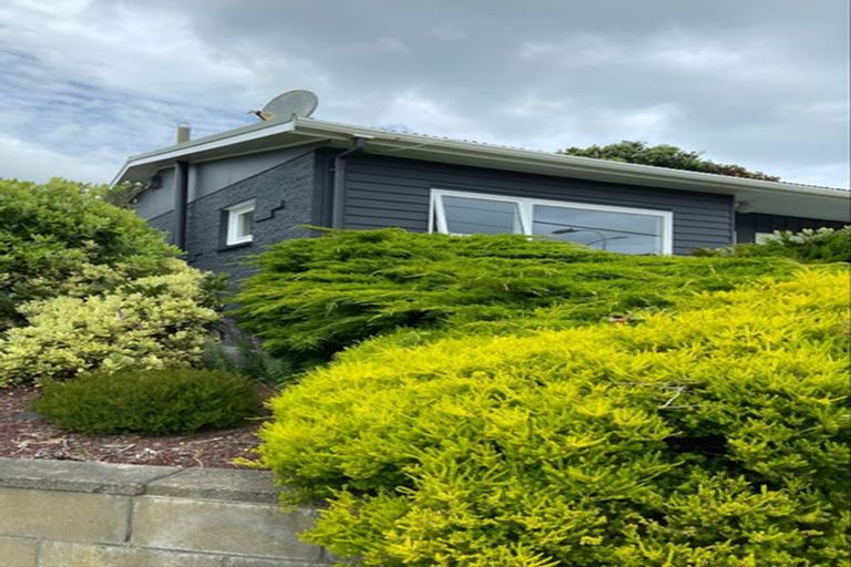 Photo of property in 1/17 The Parade, Island Bay, Wellington, 6023