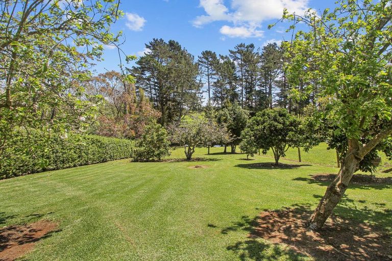Photo of property in 1304 Glenbrook Road, Glenbrook, Waiuku, 2681