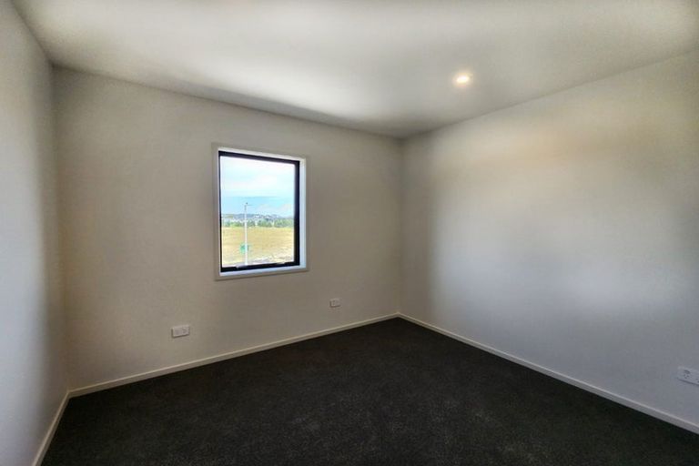 Photo of property in 10 Vasi Drive, Hobsonville, Auckland, 0616
