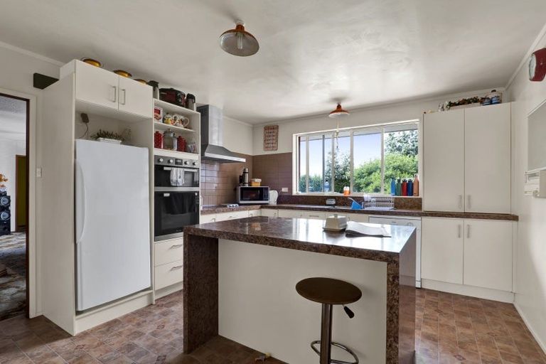 Photo of property in 156 Manutahi Road, Tarurutangi, New Plymouth, 4372