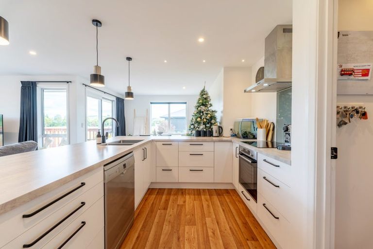 Photo of property in 9 Grove Avenue, Weston, Oamaru, 9401