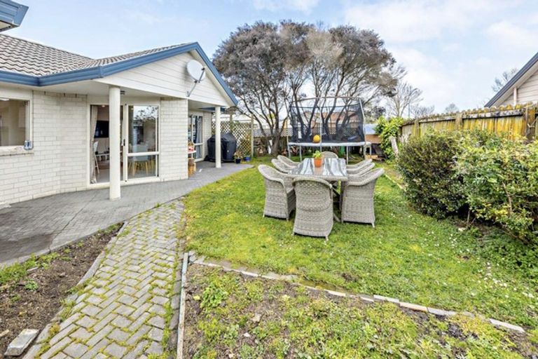 Photo of property in 2 Robina Court, Burswood, Auckland, 2013