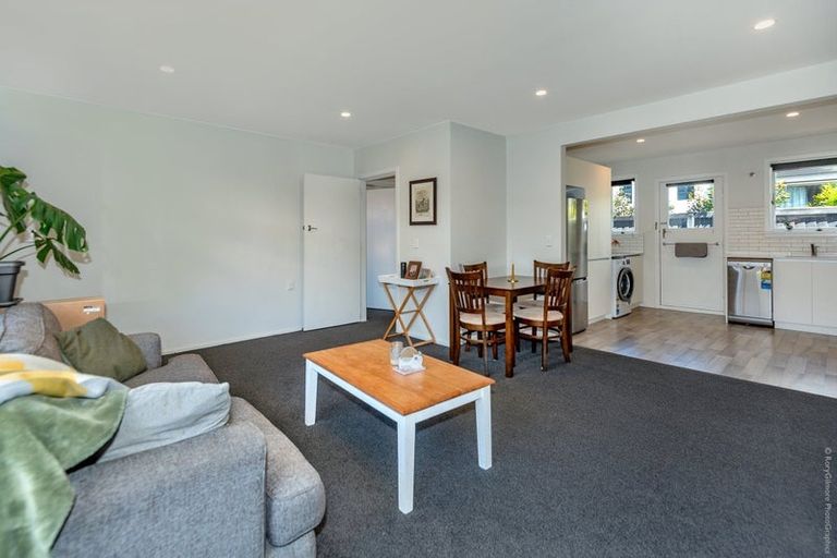 Photo of property in 2/76 Bishop Street, St Albans, Christchurch, 8014