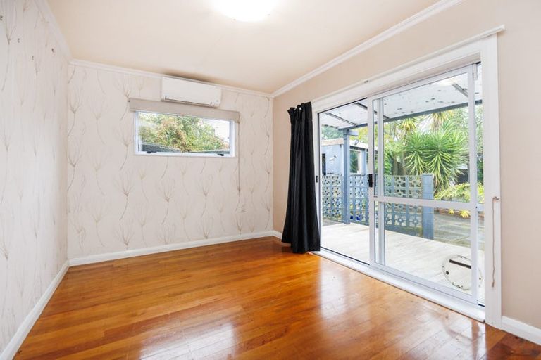 Photo of property in 140 Aokautere Drive, Fitzherbert, Palmerston North, 4410