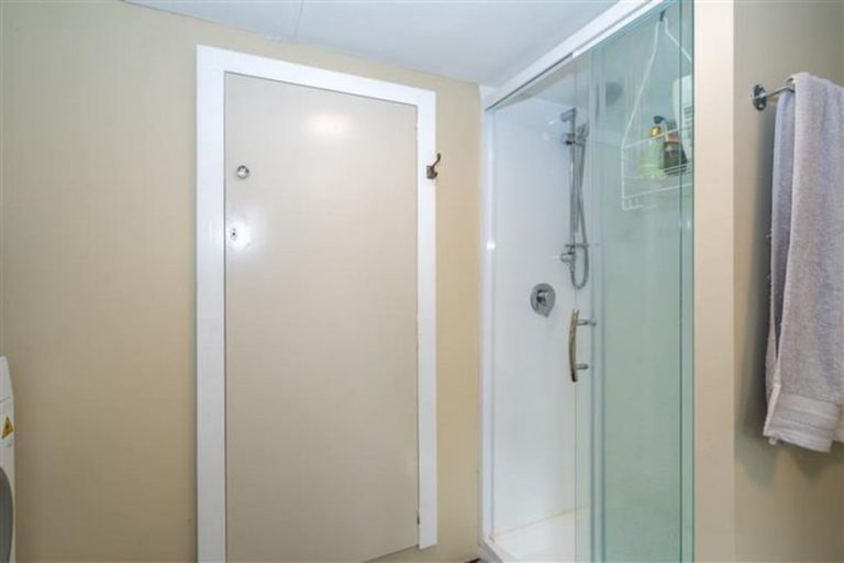 Photo of property in 25 Nore Street, Waihola, Milton, 9073