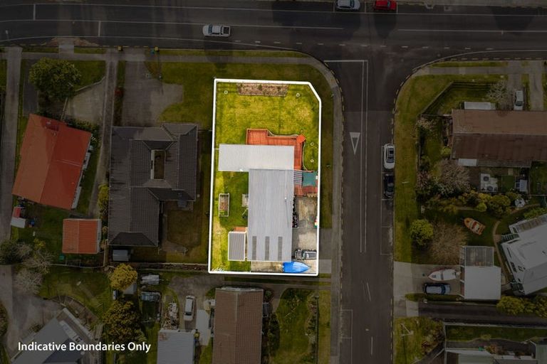 Photo of property in 1 Ohinemuri Place, Paeroa, 3600