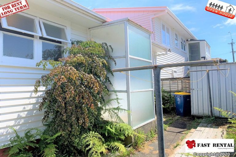 Photo of property in 3/1a Becroft Drive, Forrest Hill, Auckland, 0620