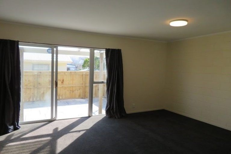 Photo of property in 99b Rata Street, Naenae, Lower Hutt, 5011