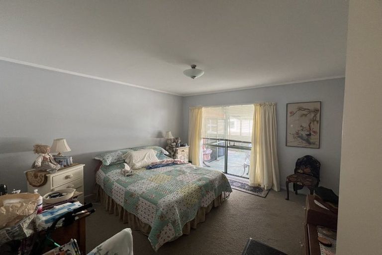 Photo of property in 1361b Whangaparaoa Road, Army Bay, Whangaparaoa, 0930