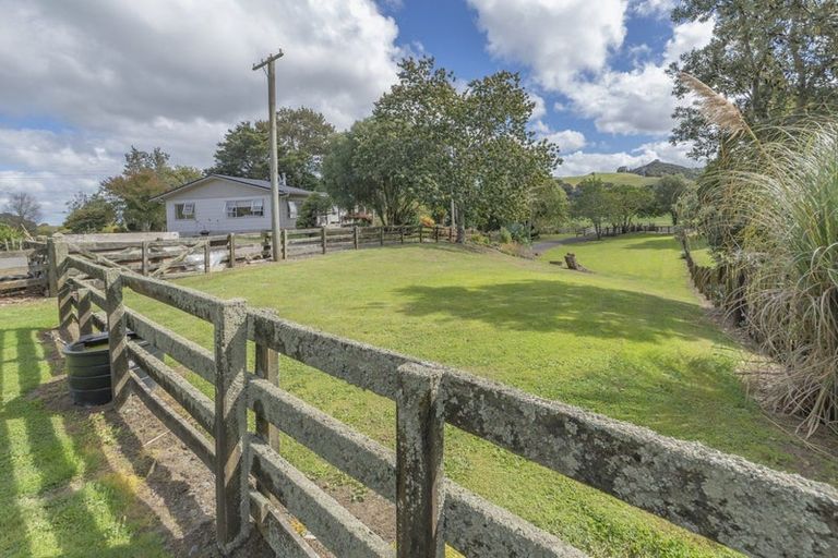 Photo of property in 386 Lyons Road, Mangatawhiri, Pokeno, 2471