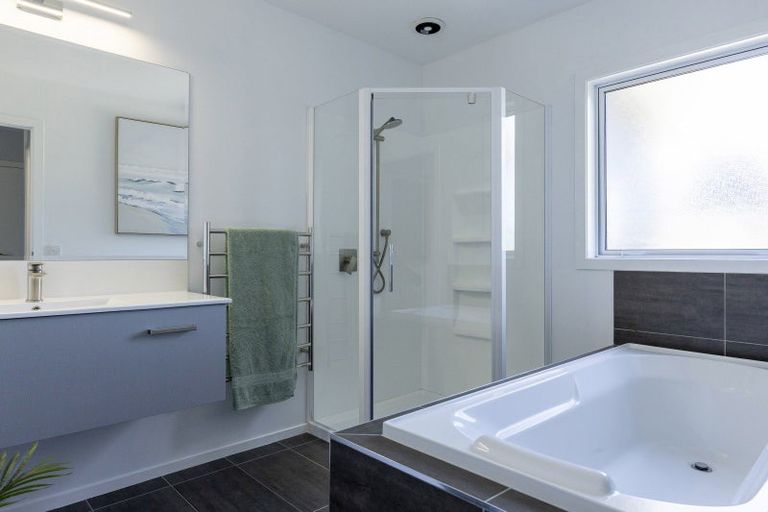 Photo of property in 5 Royal Coachman Drive, Nukuhau, Taupo, 3330