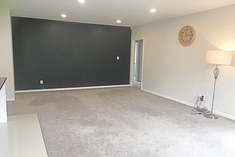 Photo of property in 18 Treestump Road, Takanini, 2112