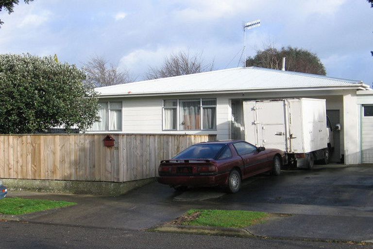 Photo of property in 35 Swansea Street, Hokowhitu, Palmerston North, 4410
