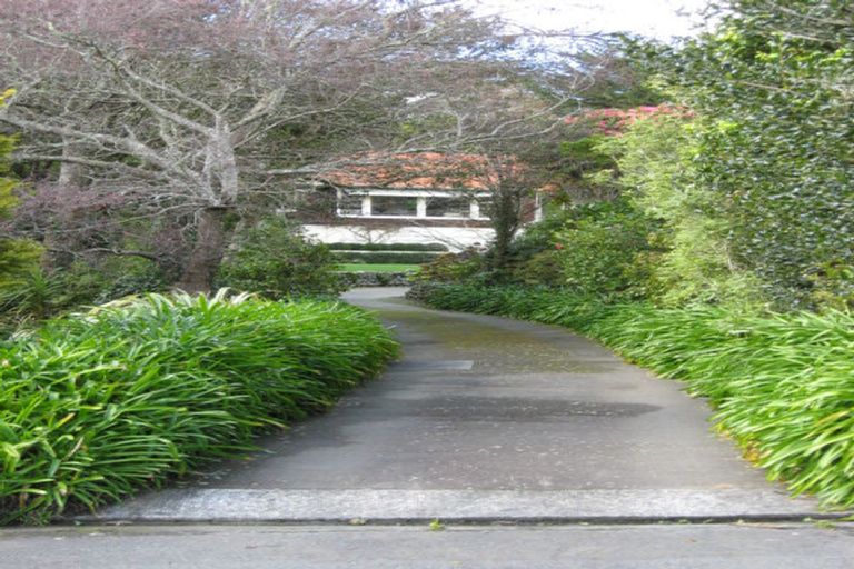 Photo of property in 8 Masefield Way, Karori, Wellington, 6012