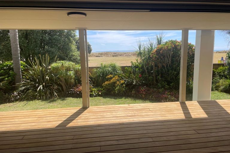 Photo of property in 1163 Papamoa Beach Road, Papamoa Beach, Papamoa, 3118