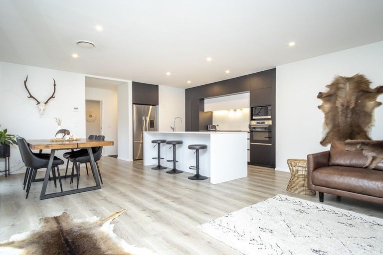 Photo of property in 7 Patton Place, Arrowtown, 9302