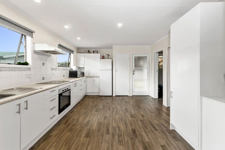 Photo of property in 12 Byron Grove, Owhata, Rotorua, 3010