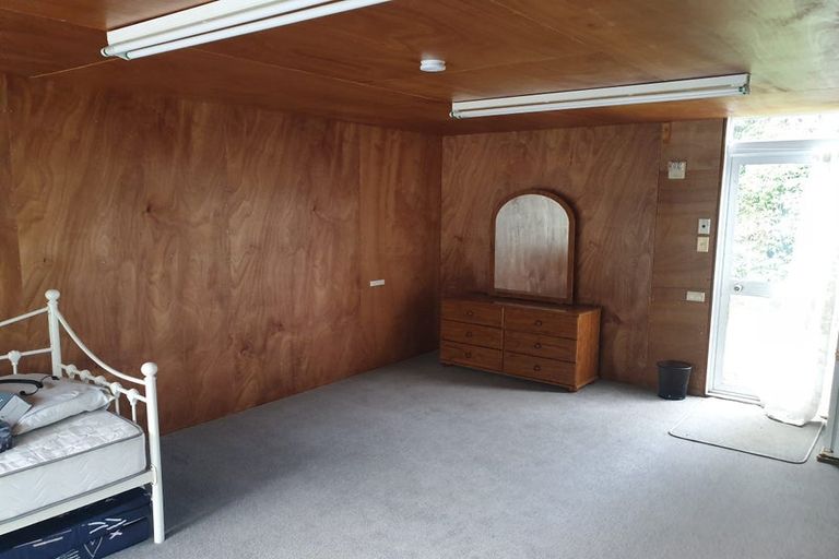 Photo of property in 15 Puriri Place, Tuateawa, Coromandel, 3583