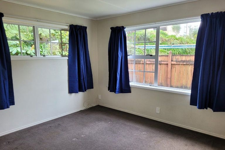 Photo of property in 2/51 Maratahu Street, Westown, New Plymouth, 4310