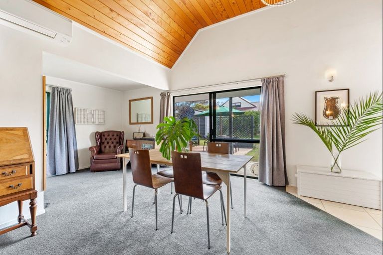 Photo of property in 94 Matakana Valley Road, Matakana, Warkworth, 0985