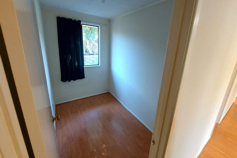 Photo of property in 27 Mary Huse Grove, Manor Park, Lower Hutt, 5019