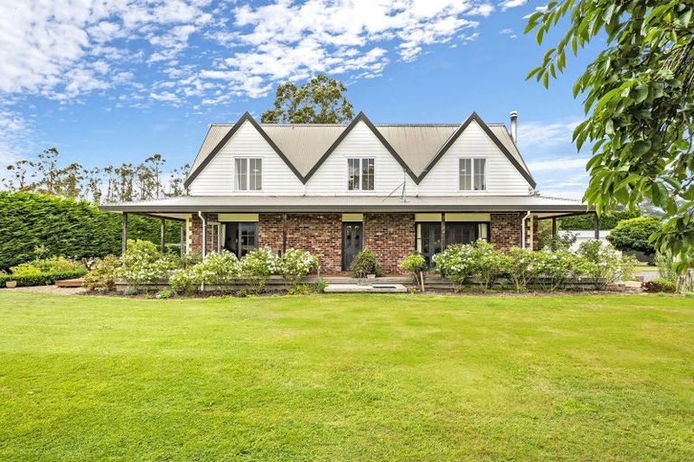 Photo of property in 2496 Carleton Road, Cust, Oxford, 7495